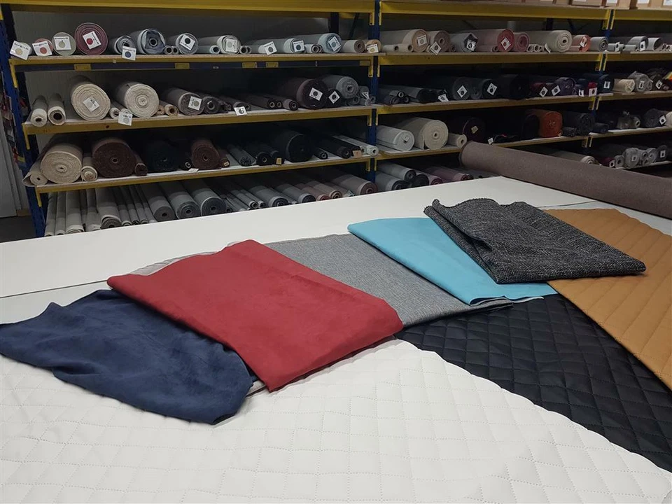 Stoffreste Polsterstoff & Kunstleder gemischt Möbelstoff Stoff basteln kreativ