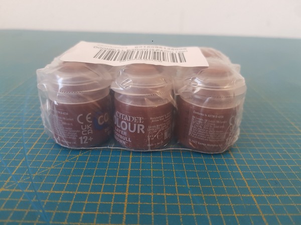 Citadel Colour Layer - Doombull Brown 6 X 12Ml/ 16,99€ (100Ml/ 23,59€)-image
