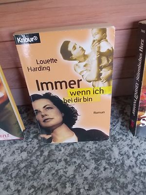 Immer wenn ich bei dir bin, ein Roman von Louette Harding, aus dem Knaur Verlag