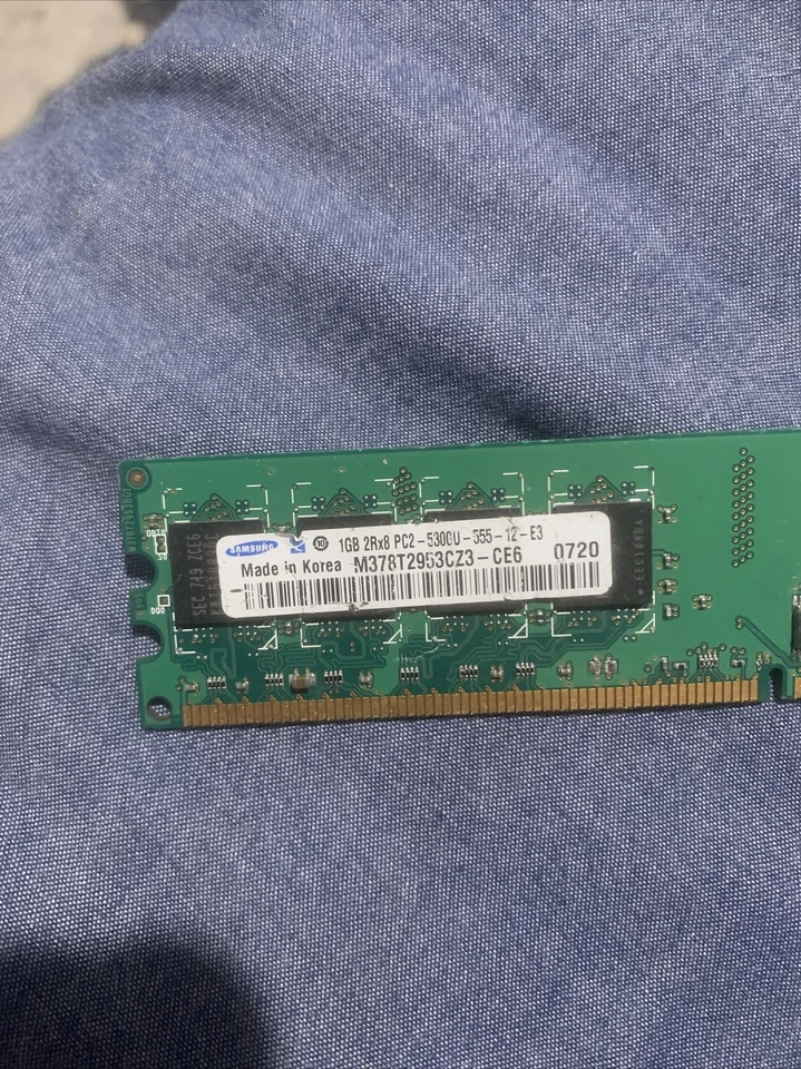 Crucial Samsung  1gb 240 Ddr2 5300u - Image 2 of 4