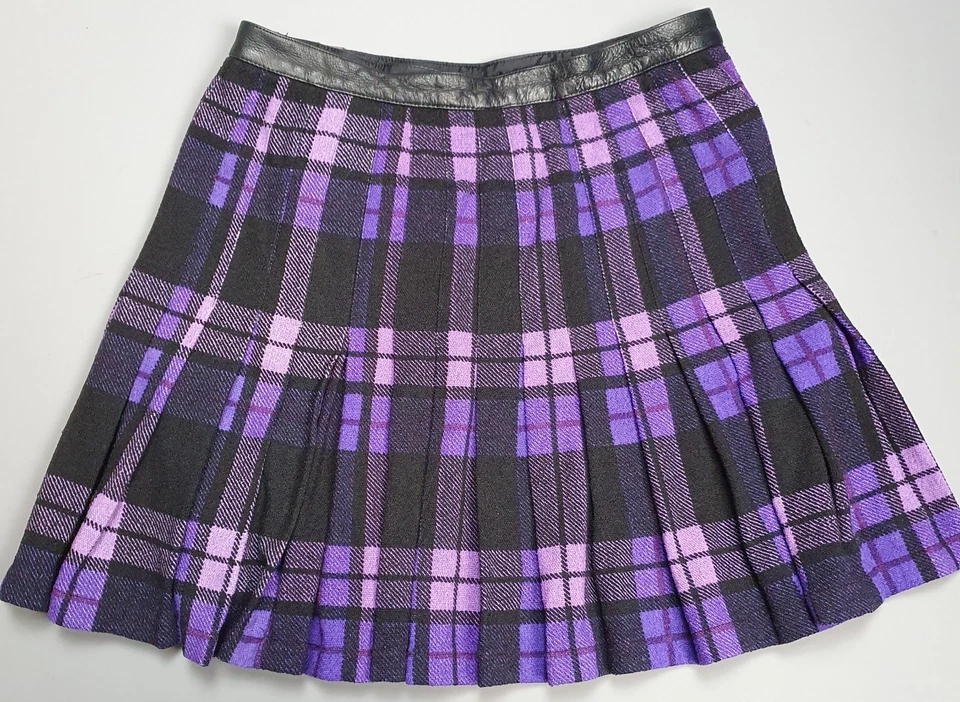 Versace Wool Mini Kilt Tartan Skirt Size 10UK / 42 Purple Black Plaid - Image 2 of 4
