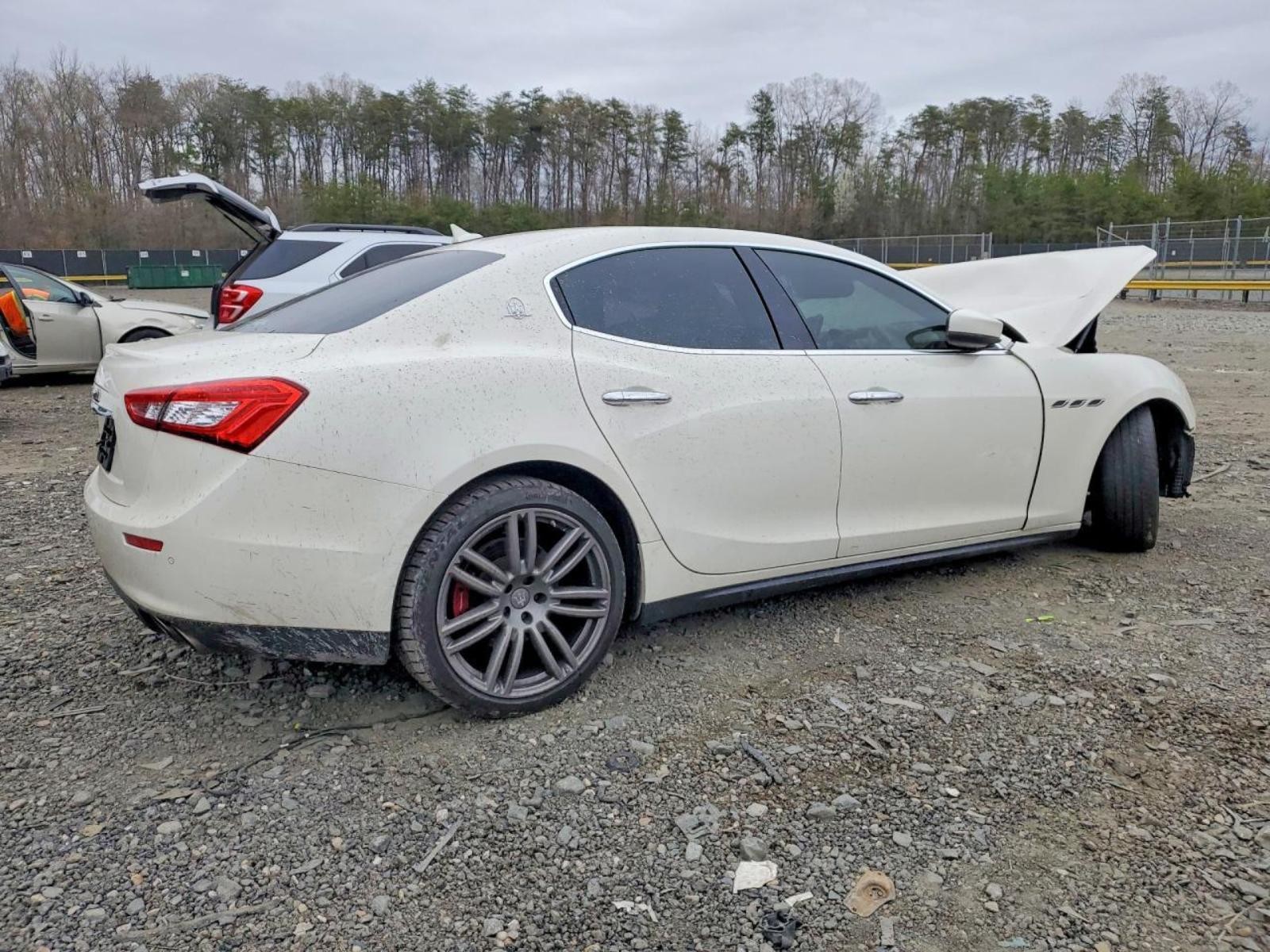 Maserati Ghibli 2017 Electronic control unit P/N 670031346