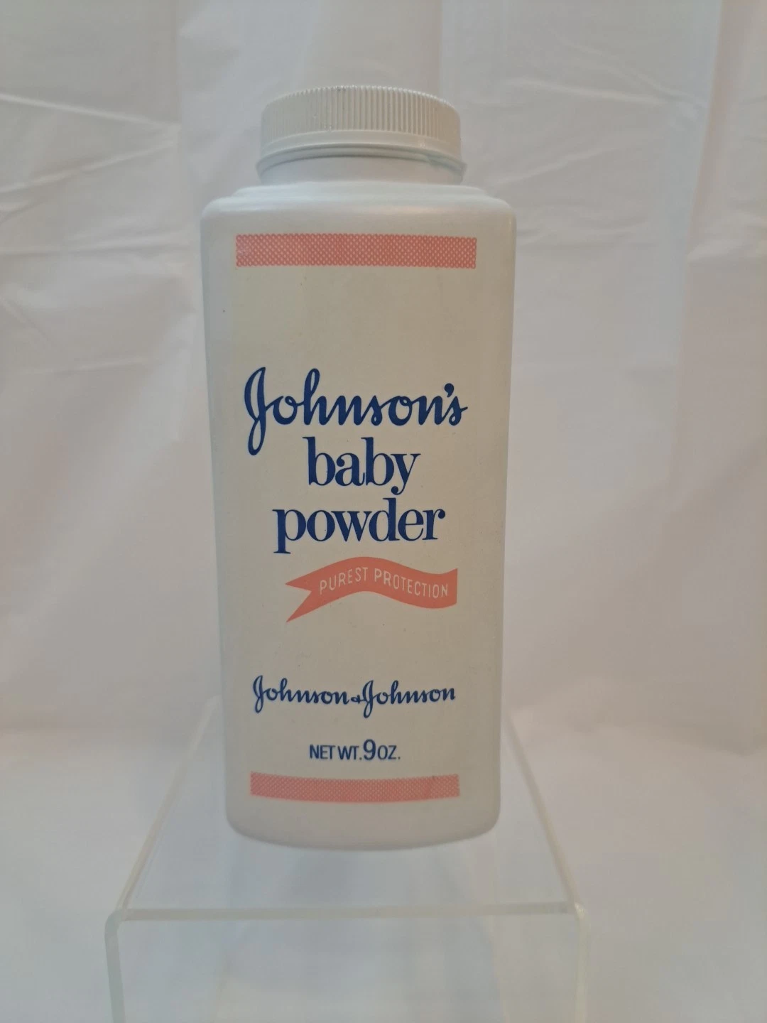 VINTAGE Johnson's Baby Powder Purest Protection 9 oz – Talc Formula USA NOS
Opens in a new window or
