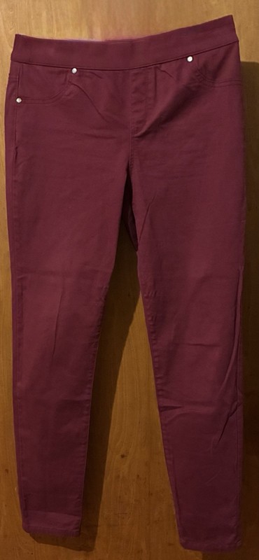 New Directions Women’s Burgundy Pull-On Skinny Pants Stretch Solid