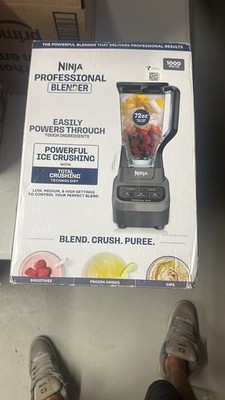 Ninja Professional Blender 1000W Total Crushing 72 oz Pitcher BL610 NEW