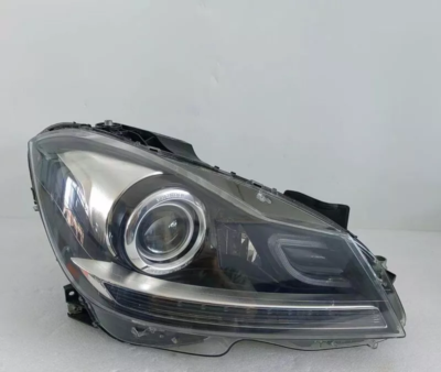 2011-2014 A2048204639 Mercedes Benz C180 Right HID Xenon Headlight