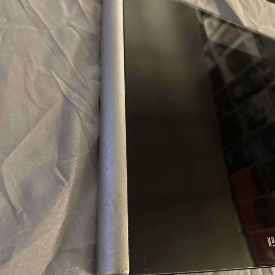 Báscula digital de grasa corporal de vidrio Homedics ~ Modelo SC-800 ~ Negra ~ Plataforma Foto 3 de 4