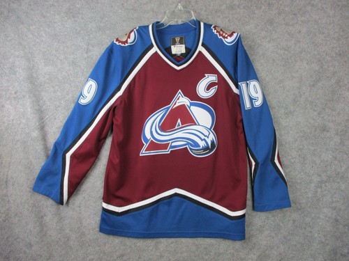 Camiseta Colorado Avalanche Joe Sakic #19 para hombre pequeña W44 pulgadas azul rojo fútbol americano - Imagen 2 de 21