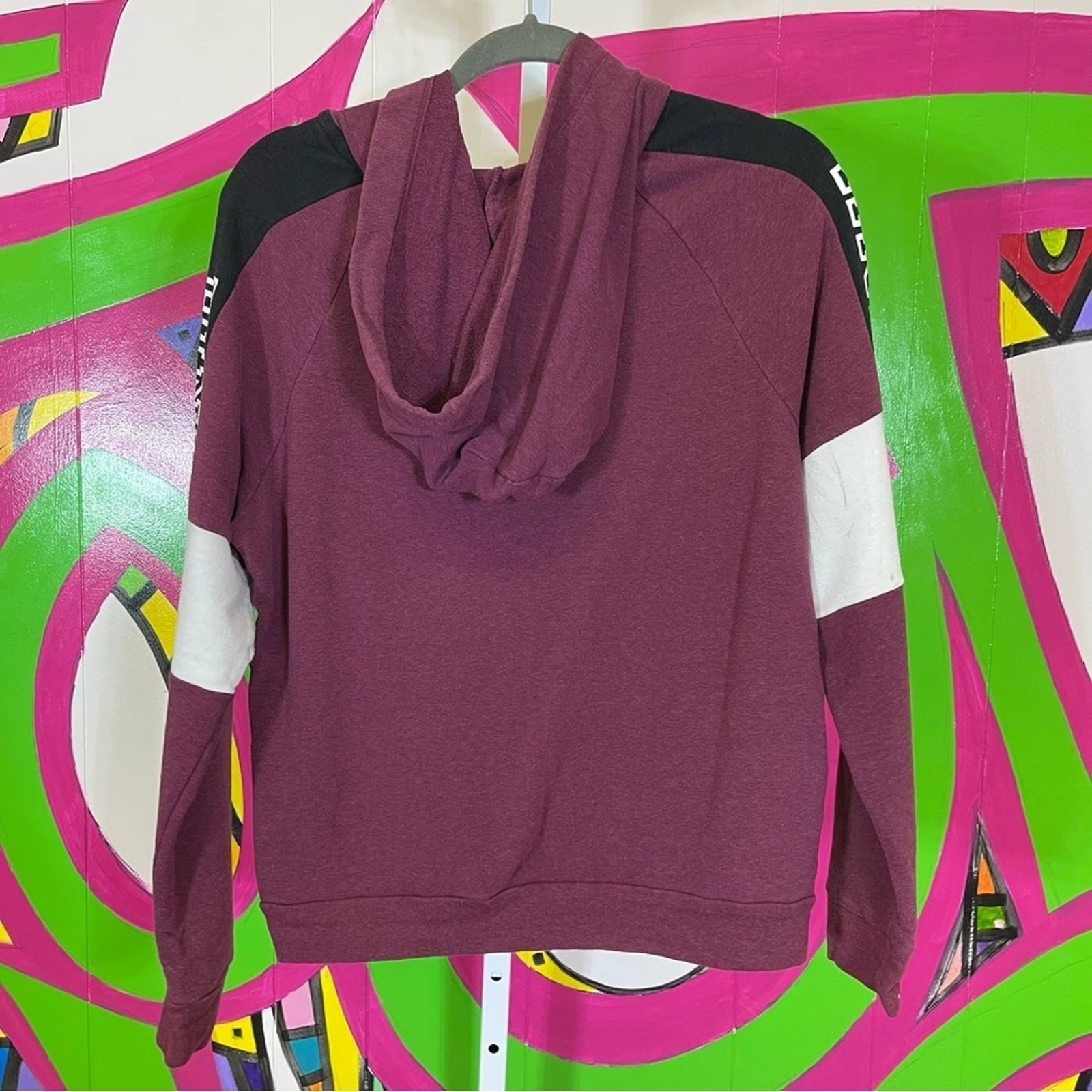 UNDERCOVER Felpa con cappuccio Victoria's Secret ROSA marrone taglia Large. Us inone buonezioni.