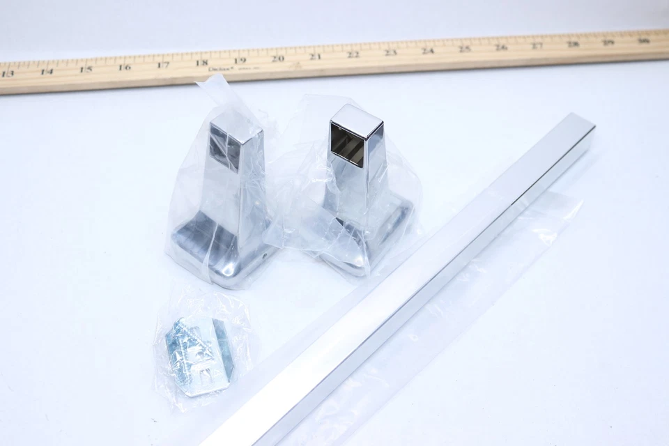 Toallero Franklin de latón montado en la pared metal pulido cromo 30 D2430PC Foto 3 de 4