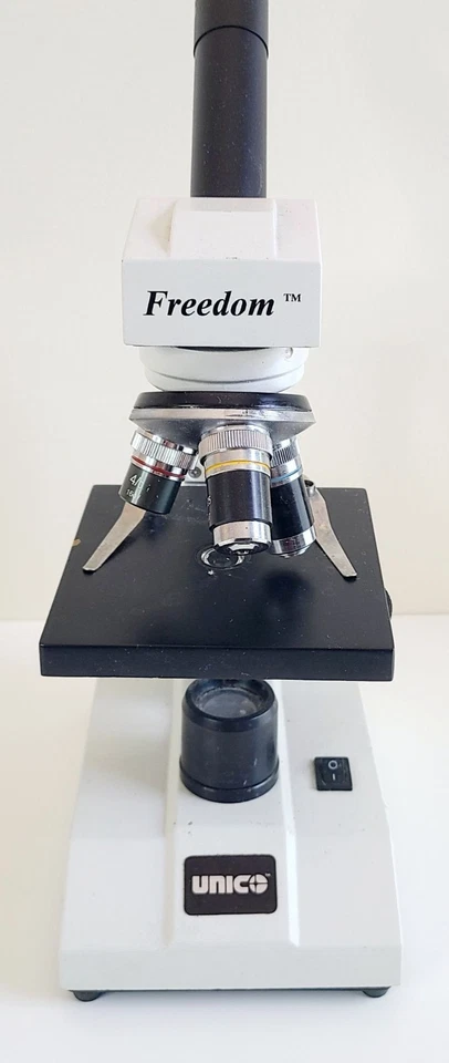 Microscópio composto Unico Freedom como está apenas para peças - Imagem 2 de 4