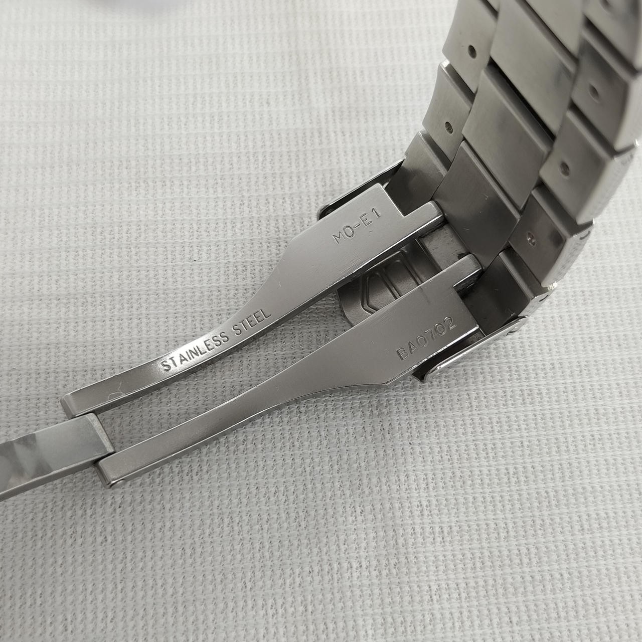 Kirium Date Quartz Model WL1115 image 6