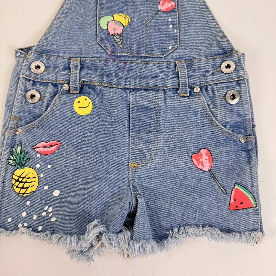 Jessica Simpson 围兜短工作服女孩 4 个俏皮艺术品设计标志原始下摆 — 第 4/4 张图片