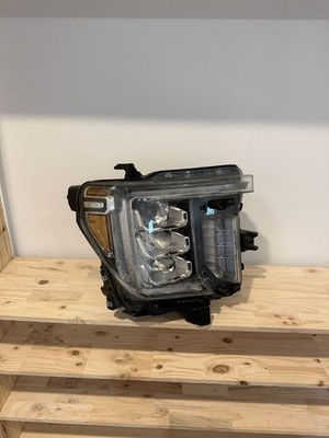 OEM GMC Sierra LED HD Headlight 84738615  2500 3500 2020-23 *cracked lens*