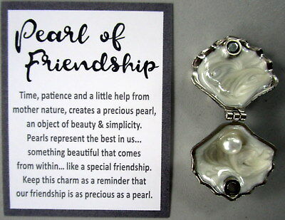 CHARM FRIENDSHIP PEARL /& CARD../"A REMINDER THAT OUR FRIENDSHIP IS PRECIOUS.../"