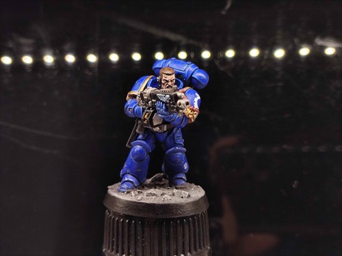 Space Marine Primaris Intercessor - PRO PAINTED - Foto 4 di 14