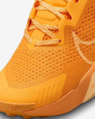 Nike Women's ZoomX Zegama Shoes Sundial/Safety Orange/Melon