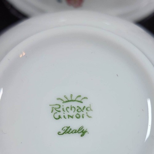 NEW! SET of 2 RICHARD GINORI SMALL FLOWERS PORCELAIN TEA CUP & SAUCER - Picture 8 of 11