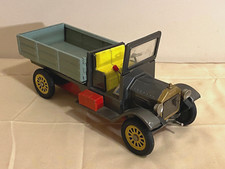 Vintage Large Tin Friction Drive Toy Truck Japan am-51