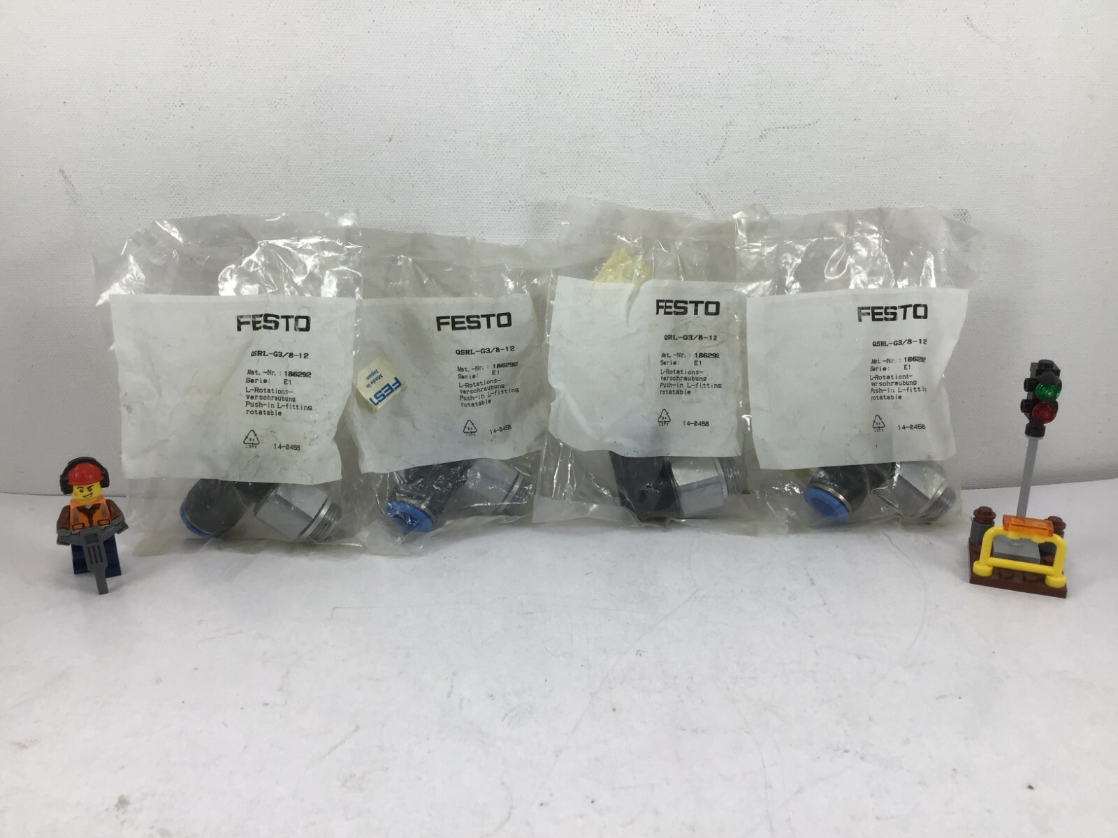 QSRL-G3/8-12 - FESTO - 4 PIECE LOT!! - PUSH-IN L-FITTING - **NEW OLD STOCK!!**