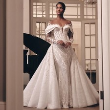 Luxury Lace Mermaid Wedding Dress with Applique V-neck Off Shoulder Bridal Gown