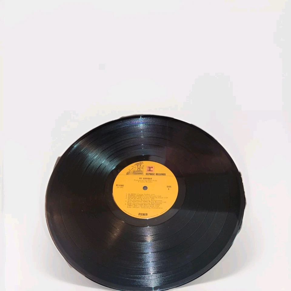 RY COODER Self Titled REPRISE RS-6402 LP VG+ o - Image 4 of 4