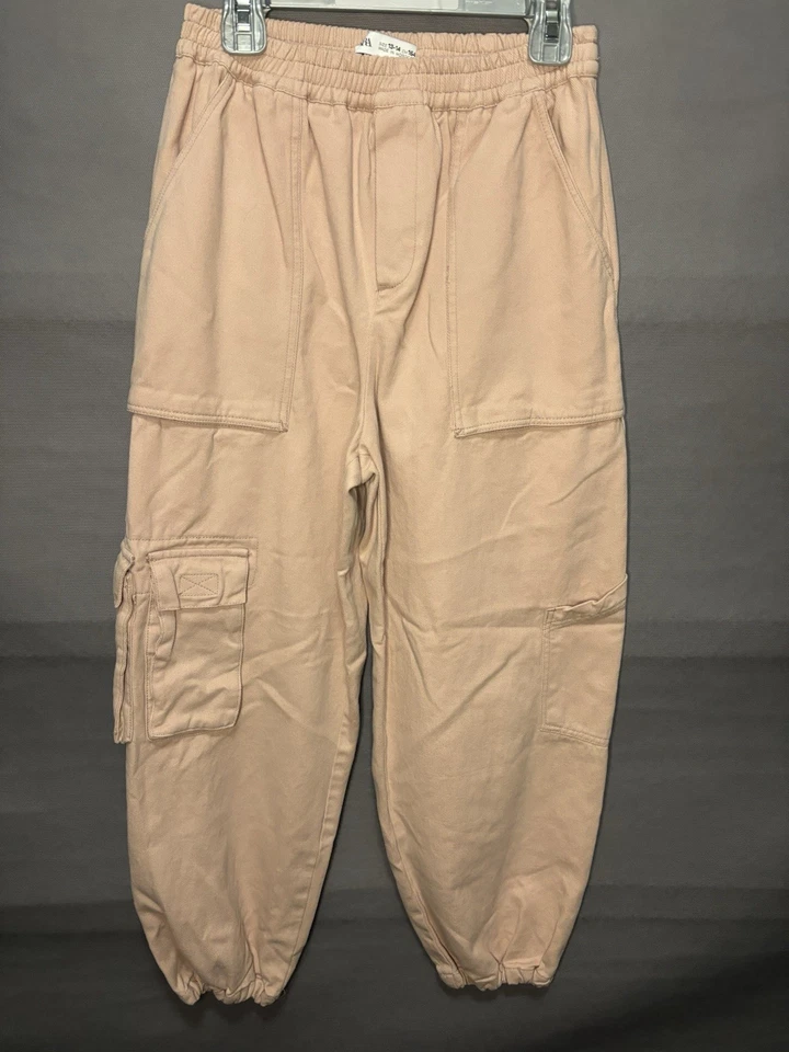 Pantalón cargo Zara rosa talla 13-14 niñas Foto 2 de 3