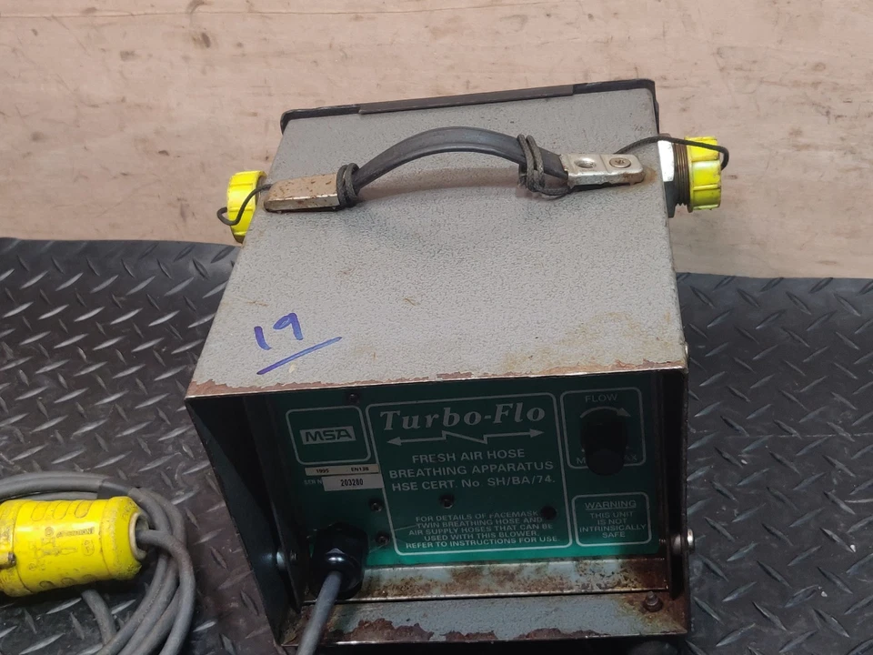 MSA TURBO FLO Air Blower Pump Breathing Apparatus Mask BA Gas Wask Fan - VAT INC - Image 4 of 4