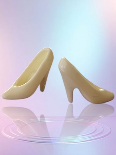 VINTAGE MATTEL BARBIE Doll White Ivory HIGH HEEL Stiletto PUMPS SHOES - Afbeelding 1 van 6