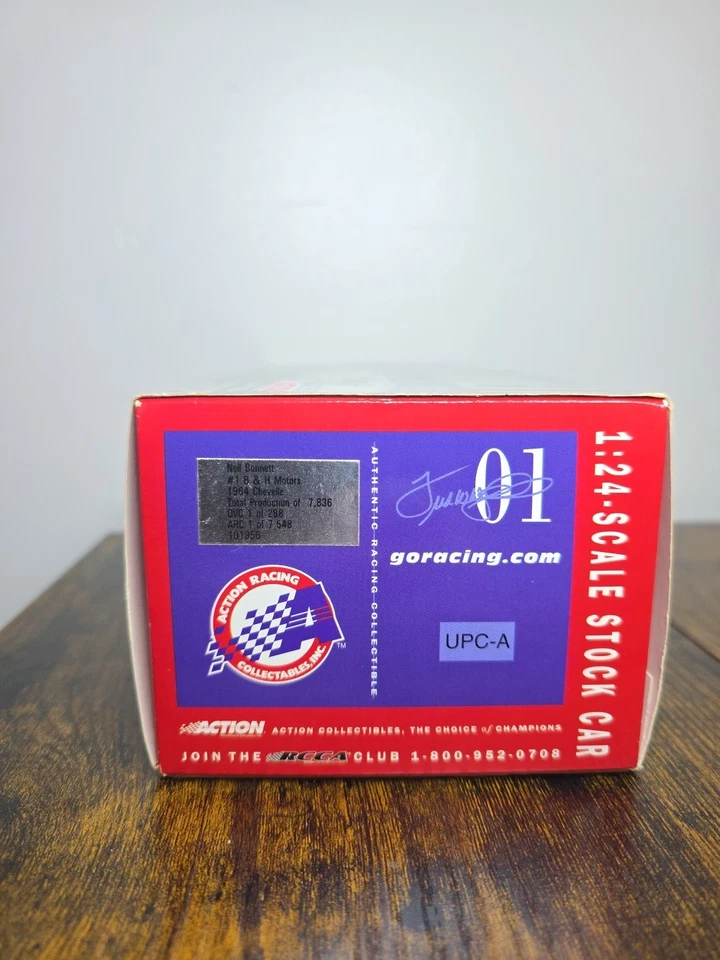 2001 Action: Neil Bonnett B & H Motors #1 1964 Chevelle 1:24 Historical Series - Image 2 of 4