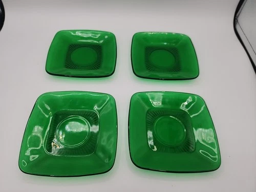 Vintage Anchor Hocking Forest GREEN CHARM Glass PLATES Set of 4 5.5” Saucer
