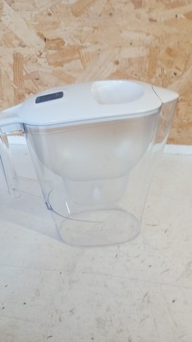 BRITA Aluna Water Filter Jug White (2.4L) -fitting jug with digital LTI - Picture 6 of 10