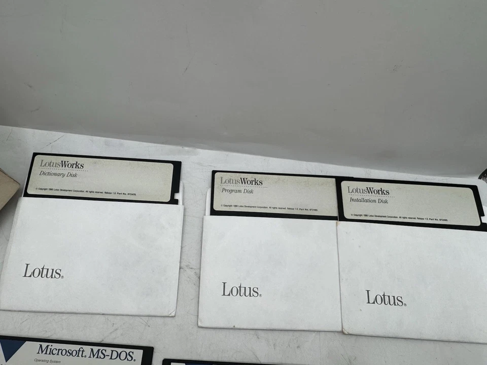 Microsoft MS-DOS 4.01 Operating System Version 5.25 Disks UNTESTED 9 Discs As Is - Image 2 of 4