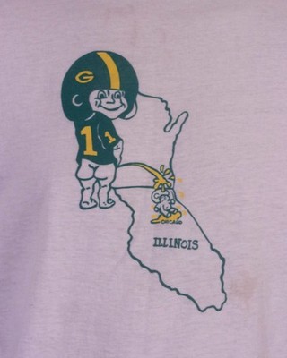vintage 80s Green Bay Packers Pees on Chicago Bears T-Shirt NFL single stitch XL