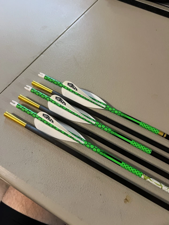 6 Gold Tip Pierce Arrows - 26 Inches Carbon To Carbon - Cut To .003 Straightness - Image 3 of 3
