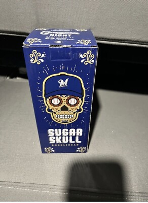 NIB 2019 SUGAR SKULL ''CRANEO'' MILWAUKEE BREWERS BOBBLEHEAD CERVECEROS NIGHT  
