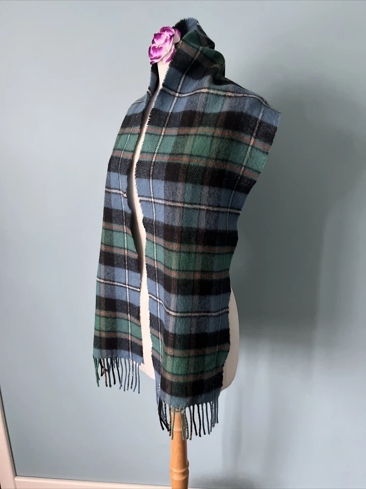 Lochcarron blue & green tartan check fringe 100% lambswool scarf - Image 3 of 4