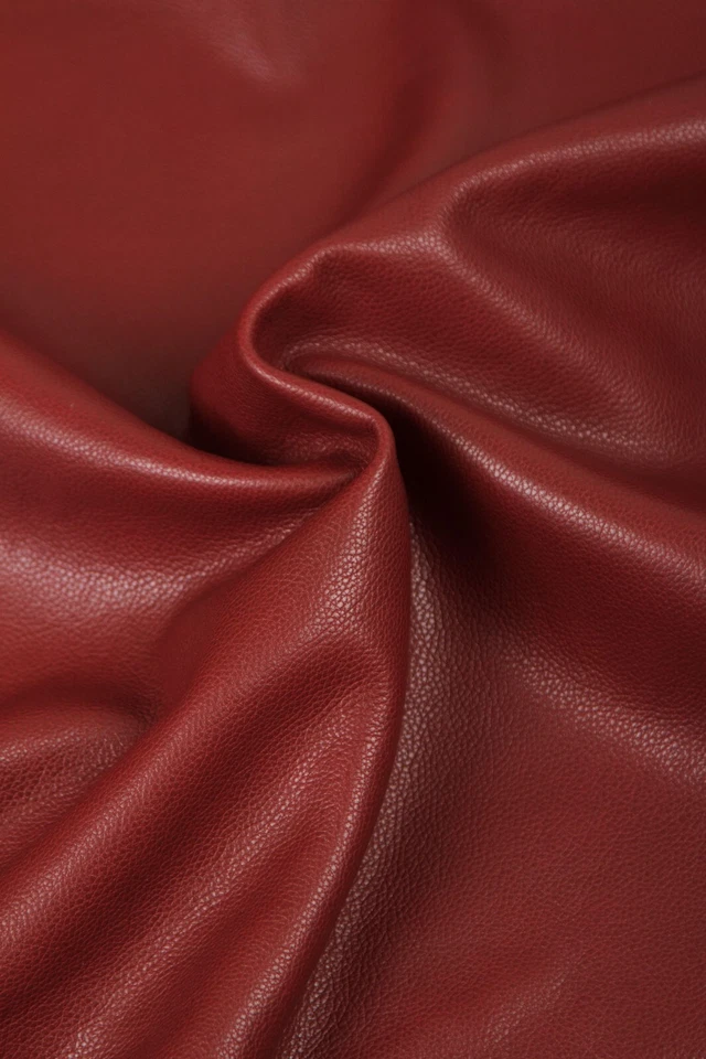 深红色全粒面皮革皮面 – 0.8-1.2 毫米 (2-3 盎司) 软薄皮革 — 第 3/4 张图片