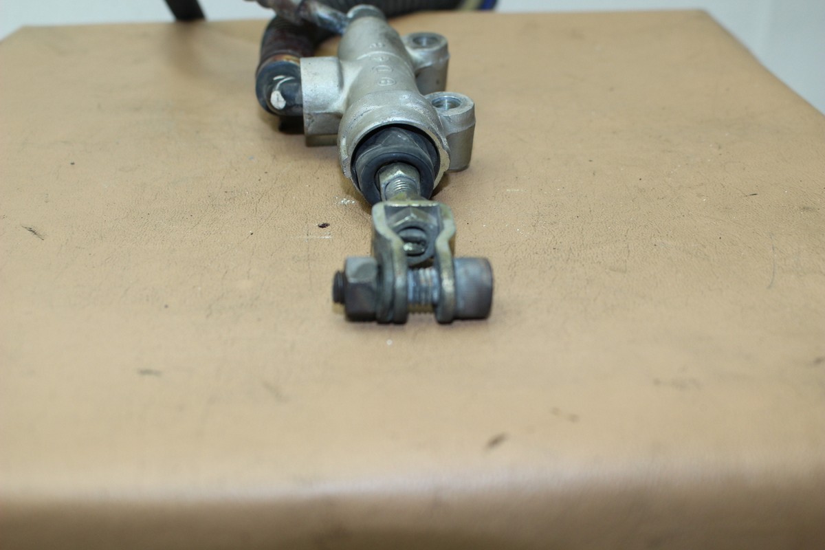 ばーにゃ 1991 KAWASAKI ZX600 ZX6 NINJA (#302) REAR BRAKE MASTER