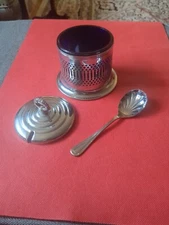 Vintage England Celtic Quality Silver Plate Pierced Condiment Jar with Insert