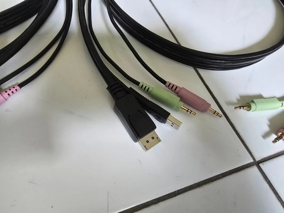 2 x Startech 6 футов 4-в-1 USB дисплейпорт KVM переключатель кабель с аудио и микрофоном - Изображение 4 из 4