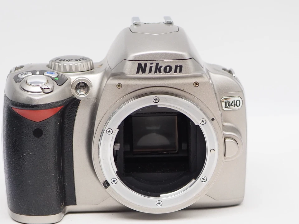 Nikon D40, photo 3 of 5