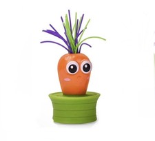 Brand New in box Chatty Carrot Sensory Fidget Pull Noisy Kids Toy