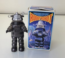 Robby the Robot Figure made in Japan Masudaya good working condition