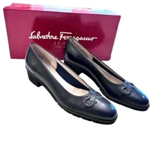 Vintage Salvatore Ferragamo Boutique Black Leather Heels 6 AAAA Luxury 9936 NIB