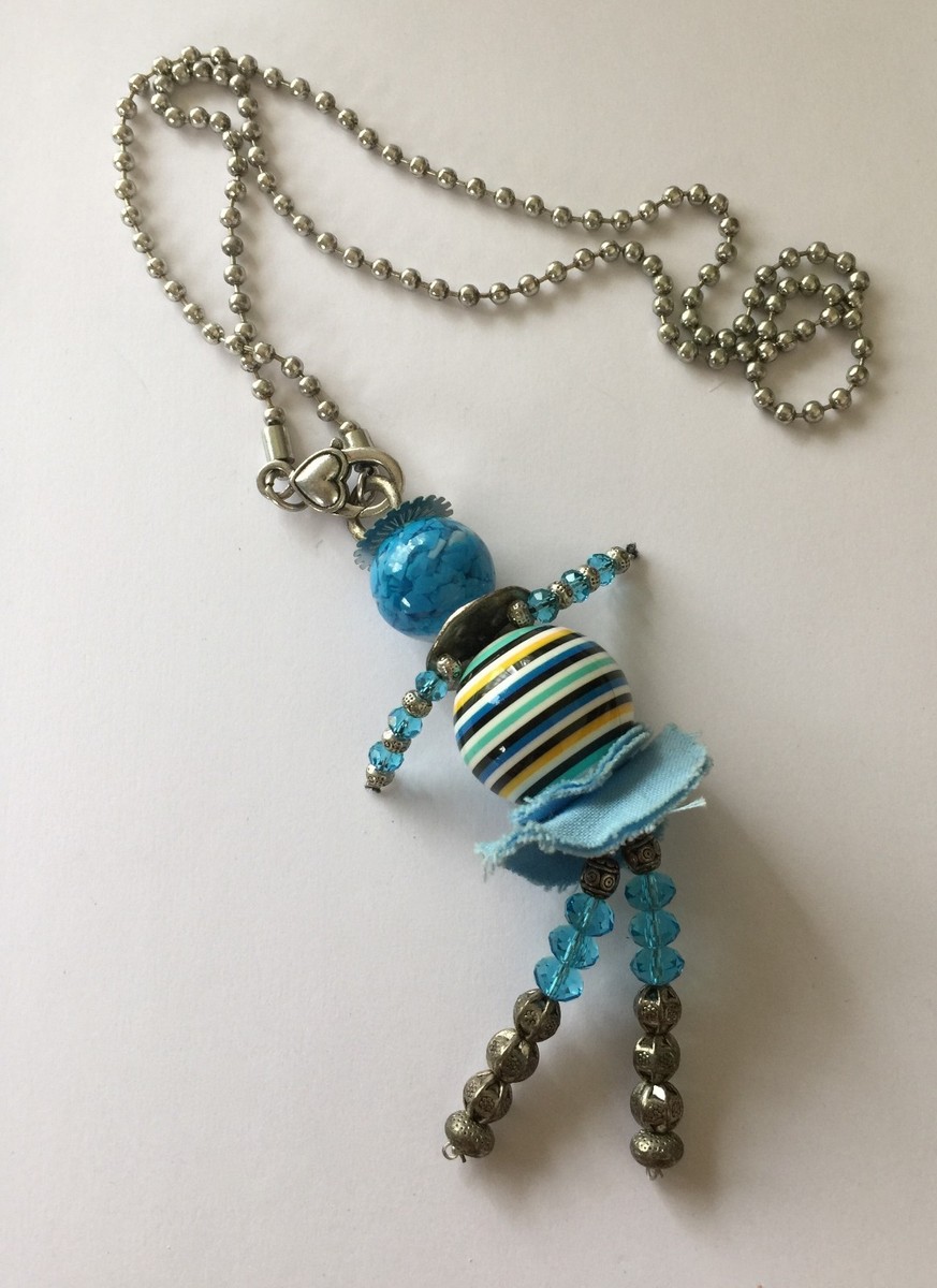Collier d'ambre royal pour bébé 3 lignes