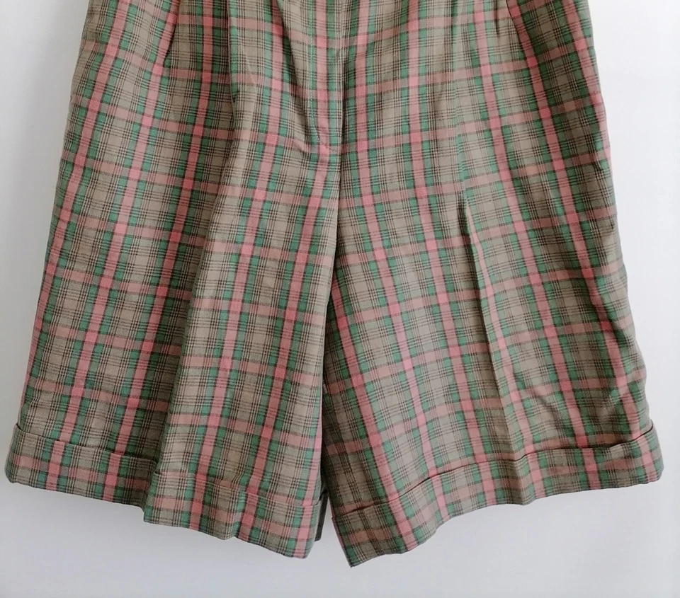 Land'End Women's Tan Green Pink Plaid Bermuda Shorts Size 12 - Image 3 of 4
