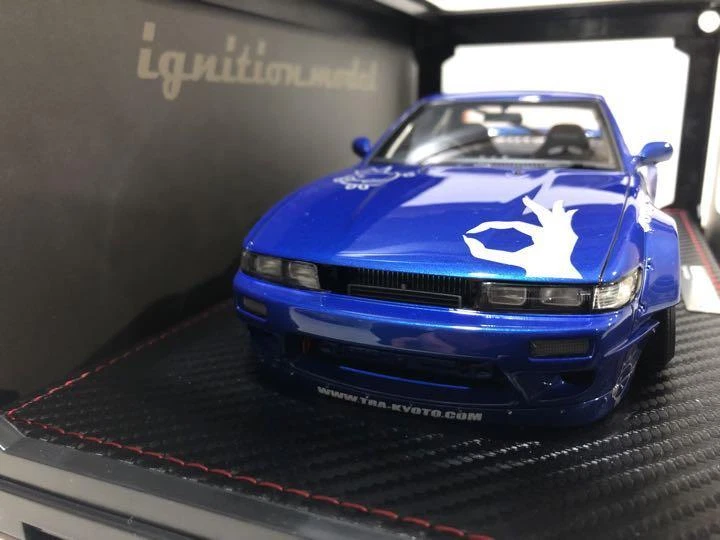 ヴィンテージ復刻 1/18 Rocket Bunny S13 V2Red Metallic【新品