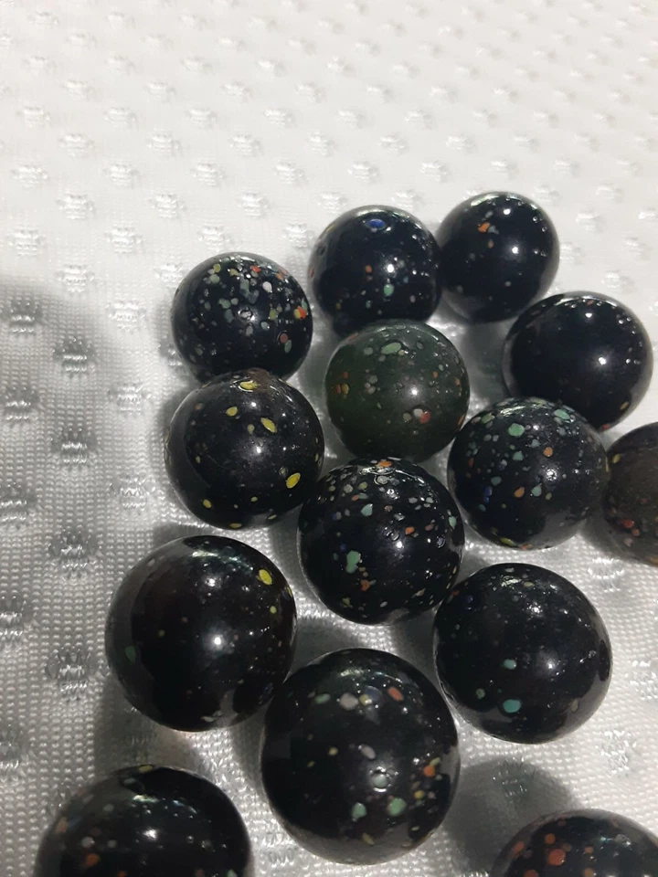 Lote De 15 Canicas De Colección 5/8" Negro Moteado Multicolor Superficie Áspera Foto 3 de 4