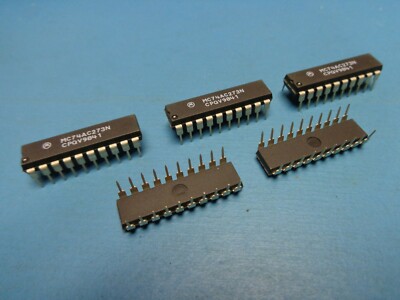 IC dual 4-bit addressable latch - IC74LS256